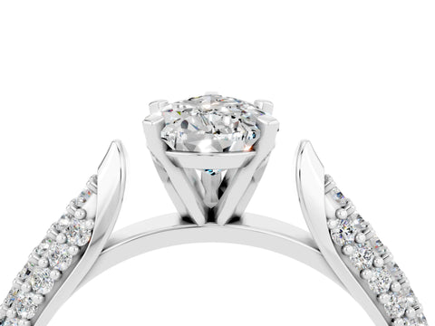 White gold Pear Cut Diamond Solitaire Engagement Ring with Pavé Band and Four-Prong Setting_4