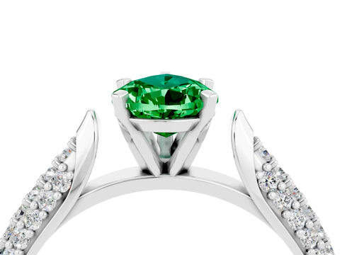 White gold Pear Cut Diamond Solitaire Engagement Ring with Pavé Band and Four-Prong Setting_4