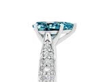 White gold Pear Cut Diamond Solitaire Engagement Ring with Pavé Band and Four-Prong Setting_5