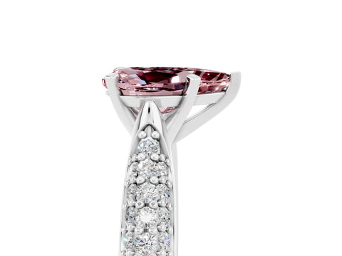 White gold Pear Cut Diamond Solitaire Engagement Ring with Pavé Band and Four-Prong Setting_5