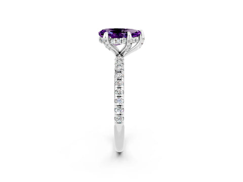 White gold Pear Cut Diamond Solitaire Ring with Four-Prong Setting and Pavé Band_2