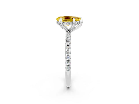 White gold Pear Cut Diamond Solitaire Ring with Four-Prong Setting and Pavé Band_2