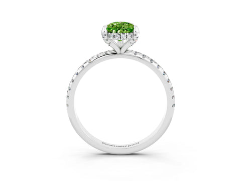 White gold Pear Cut Diamond Solitaire Ring with Four-Prong Setting and Pavé Band_3