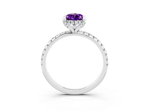 White gold Pear Cut Diamond Solitaire Ring with Four-Prong Setting and Pavé Band_3