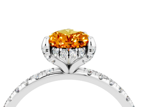 White gold Pear Cut Diamond Solitaire Ring with Four-Prong Setting and Pavé Band_4