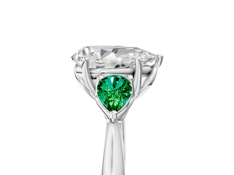 White gold Pear Cut Diamond Three-Stone Ring with Pear with Emerald side stone Side Stones and Prong Setting_41