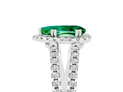 White gold Pear Cut Emerald Halo Split Shank Engagement Ring_17