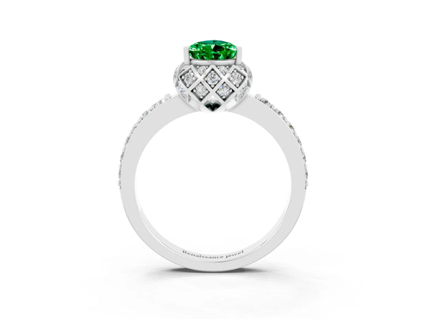 Platinum Pear Cut Emerald Scalloped Halo Engagement Ring with Round Shared Prong Band