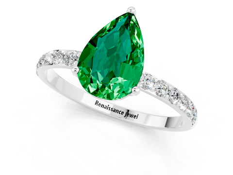 White gold Pear Cut Emerald Solitaire Engagement Ring with Pavé Band and Prong Setting_1