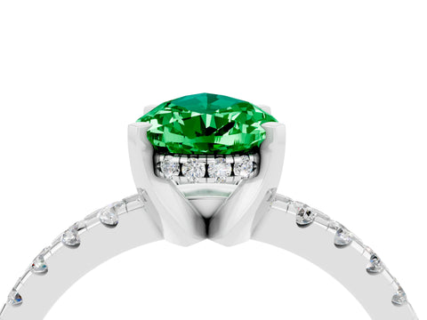 White gold Pear Cut Emerald Solitaire Ring with Pavé Band and Four-Prong Setting_28