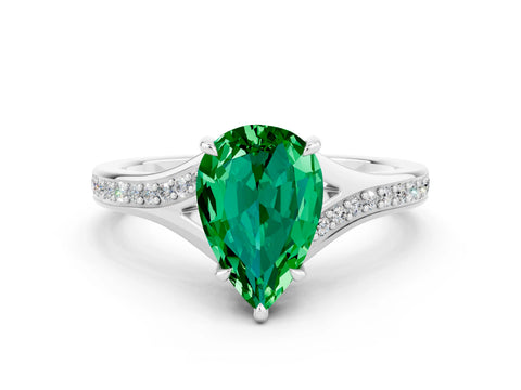White gold Pear Cut Emerald Solitaire Ring with Pavé Band and Prong Setting_12