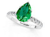 White gold Pear Cut Emerald Solitaire Ring with Round  Pavé Band and Four-Prong Setting_61
