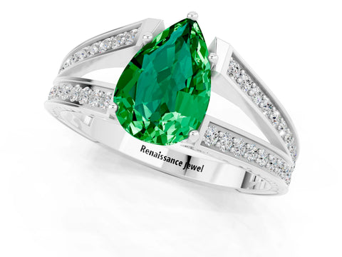 White gold Pear Cut Emerald Split Shank Ring with Pavé Band and Four-Prong Setting_1
