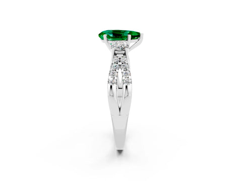 White gold Pear Cut Emerald Three-Stone Ring with Pavé Split Shank and Four-Prong Setting_14