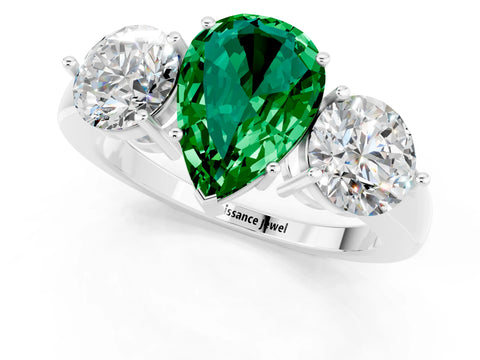 White gold Pear Cut Emerald Three-Stone Ring with Prong Setting and Classic Band_1