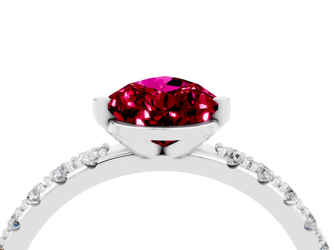 White gold Pear Cut Garnet Solitaire Pavé Band with Four-Prong Setting_4