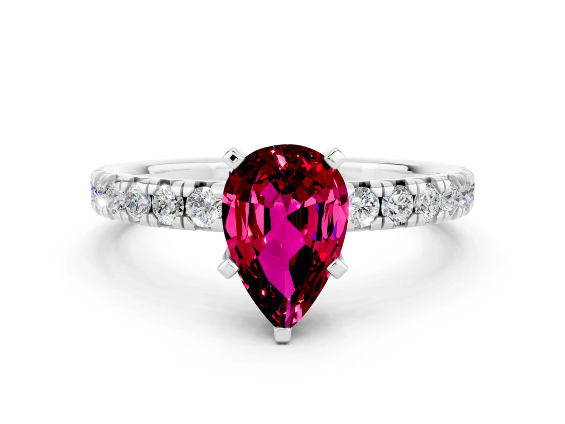 White gold Pear Cut Garnet Solitaire Pavé Engagement Ring with Round Band and Prong Setting_66