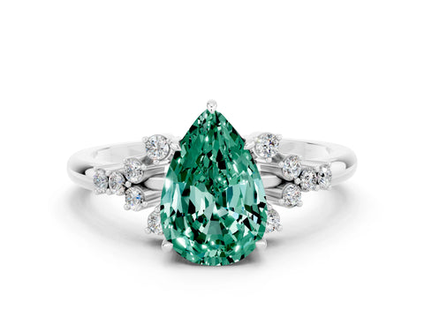 White gold Pear Cut Green Sapphire Ring with Side Stones and Four-Prong Setting_36