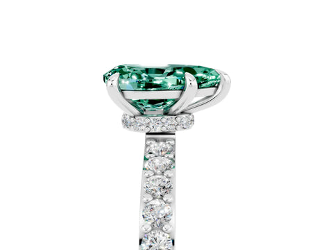 White gold Pear Cut Green Sapphire Solitaire Engagement Ring with Pavé Band and Four-Prong Setting_5