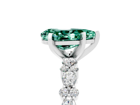 White gold Pear Cut Green Sapphire Solitaire with Side Stones, Pave Band, Four-Prong Setting_41