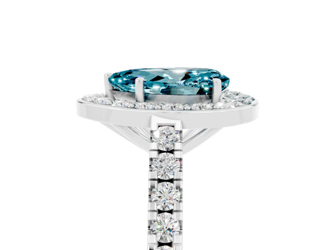White gold Pear Cut Halo Diamond Ring with Pavé Band and Three-Prong Setting_5