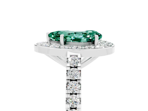 White gold Pear Cut Halo Diamond Ring with Pavé Band and Three-Prong Setting_5