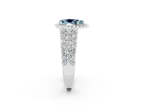 White gold Pear Cut Halo Pavé Diamond Engagement Ring with Split Shank and Four-Prong Setting_2