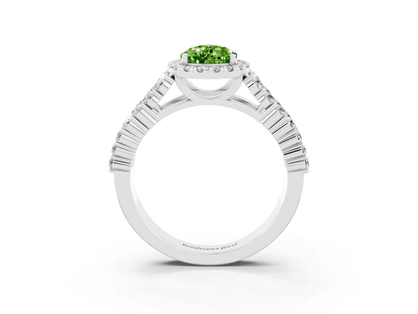 White gold Pear Cut Halo Pavé Diamond Engagement Ring with Split Shank and Four-Prong Setting
