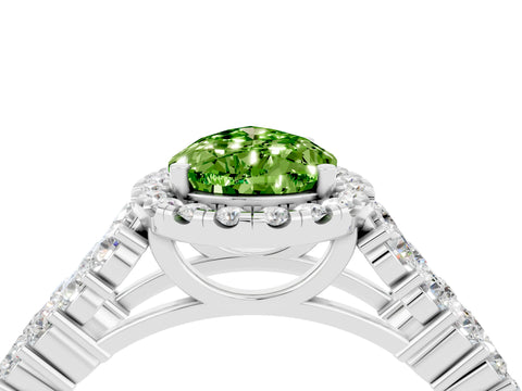White gold Pear Cut Halo Pavé Diamond Engagement Ring with Split Shank and Four-Prong Setting_4