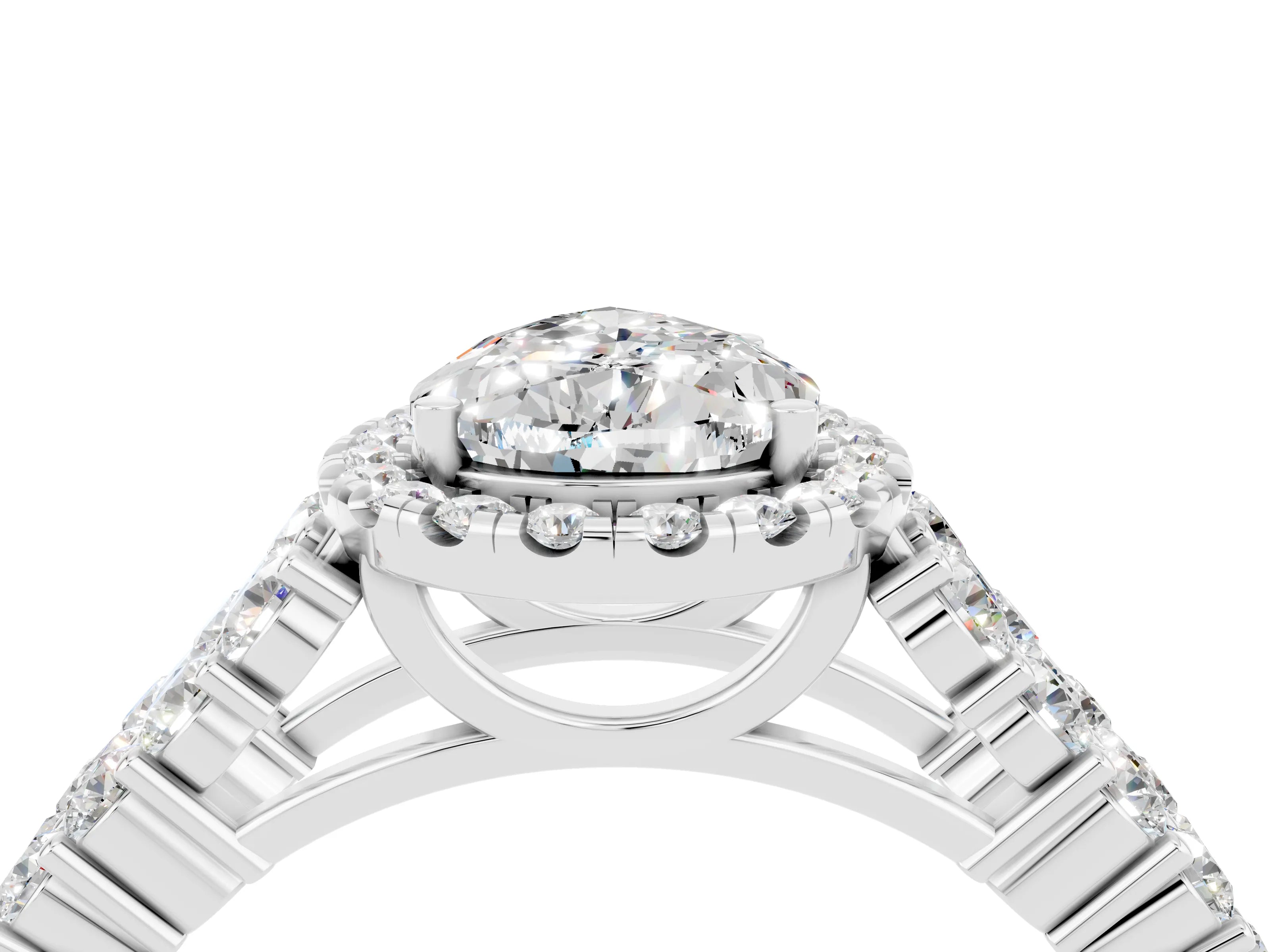 White gold Pear Cut Halo Pavé Diamond Engagement Ring with Split Shank and Four-Prong Setting_4