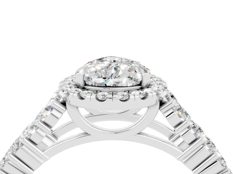 White gold Pear Cut Halo Pavé Diamond Engagement Ring with Split Shank and Four-Prong Setting_4
