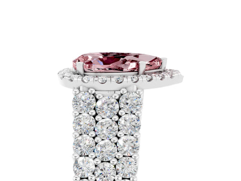 White gold Pear Cut Halo Pavé Diamond Engagement Ring with Split Shank and Four-Prong Setting_5