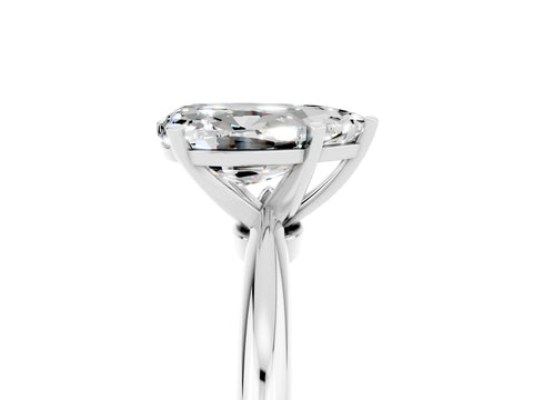 White gold Pear Cut Moissanite Solitaire Ring with Six-Prong Setting and Classic Band_5