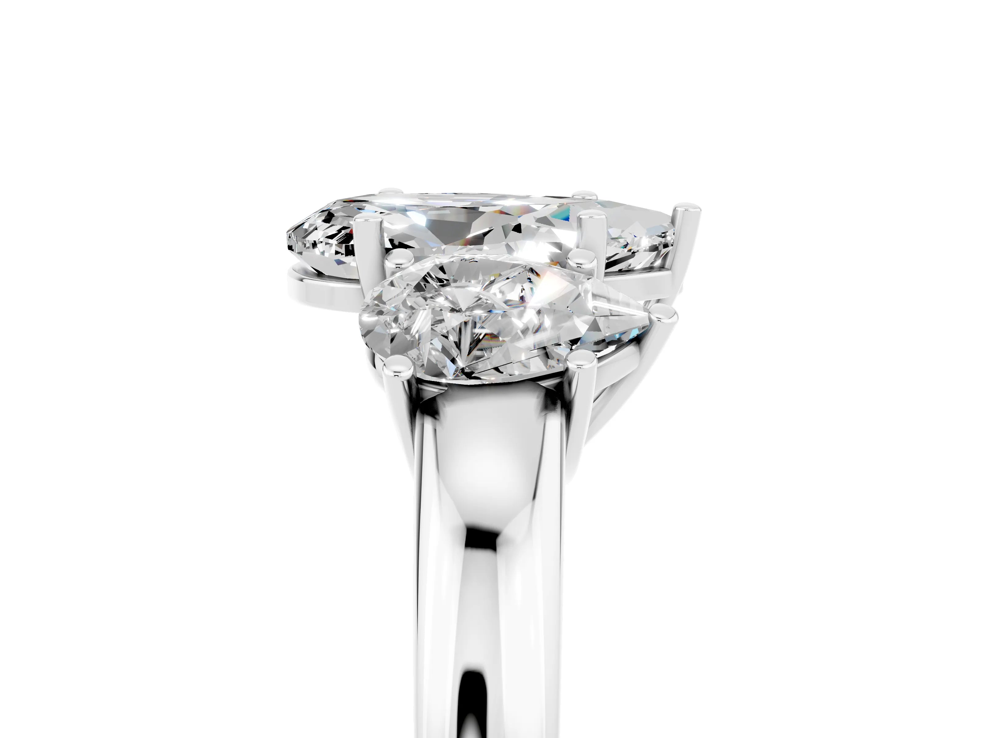 White gold Pear Cut Moissanite Three-Stone Ring with Four-Prong Setting and Classic Band_5