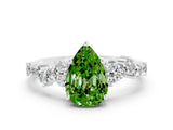 White gold Pear Cut Peridot Scattered Round Accent Ring with Prong Setting_24