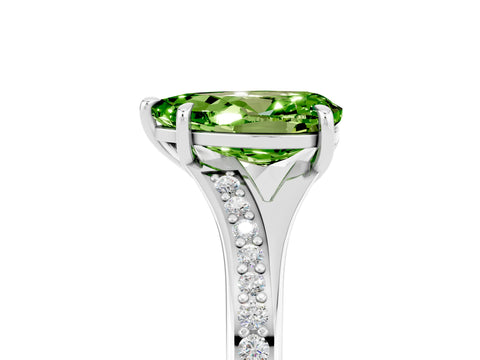 White gold Pear Cut Peridot Solitaire Ring with Pavé Band and Prong Setting_17