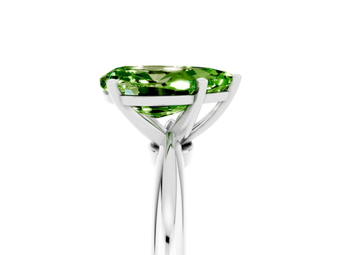 White gold Pear Cut Peridot Solitaire Ring with Six-Prong Setting and Classic Band_5
