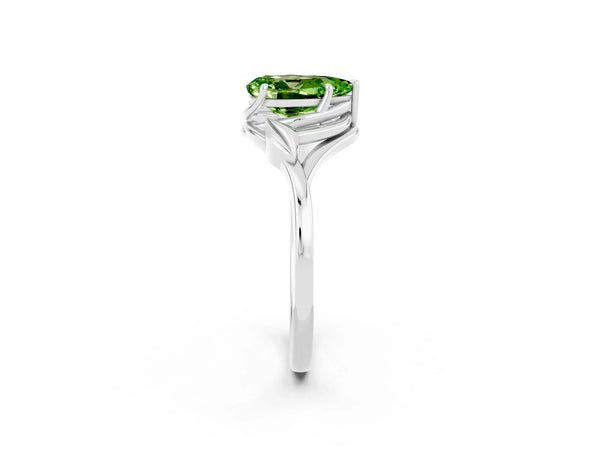 White gold Pear Cut Peridot Solitaire Ring with Twist Band and Four-Prong Setting