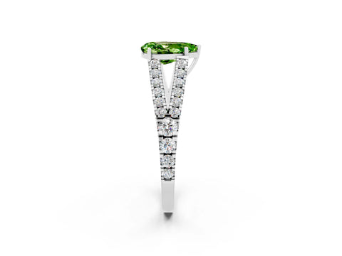White gold Pear Cut Peridot Split Shank Pavé Engagement Ring with Four-Prong Setting_14