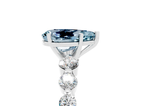 White gold Pear Cut Solitaire Aquamarine Ring with Pave Band and Four-Prong Setting_5