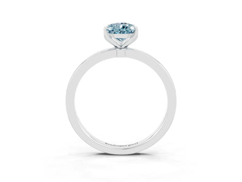 White gold Pear Cut Solitaire Diamond Ring with Thin Band and Four-Prong Setting_3