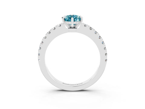 White gold Pear Cut Solitaire Diamond with Pavé Band and Four-Prong Setting_3