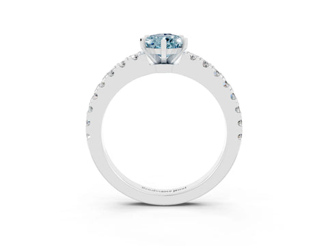 White gold Pear Cut Solitaire Diamond with Pavé Band and Four-Prong Setting_3