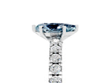 White gold Pear Cut Solitaire Diamond with Pavé Band and Four-Prong Setting_5