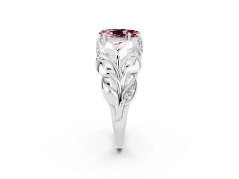 White gold Pear Cut Solitaire Leaf-Inspired Engagement Ring with Prong Setting_2