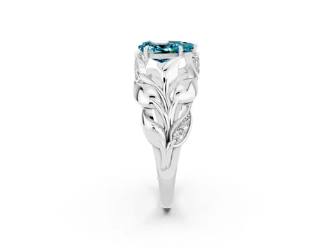 White gold Pear Cut Solitaire Leaf-Inspired Engagement Ring with Prong Setting_2