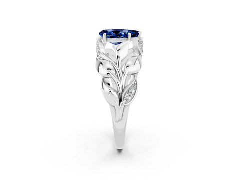 White gold Pear Cut Solitaire Leaf-Inspired Engagement Ring with Prong Setting_2