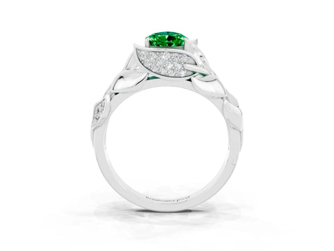 White gold Pear Cut Solitaire Leaf-Inspired Engagement Ring with Prong Setting_3