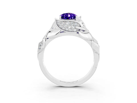 White gold Pear Cut Solitaire Leaf-Inspired Engagement Ring with Prong Setting_3