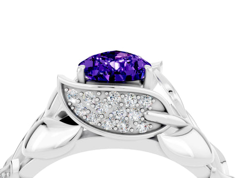 White gold Pear Cut Solitaire Leaf-Inspired Engagement Ring with Prong Setting_4